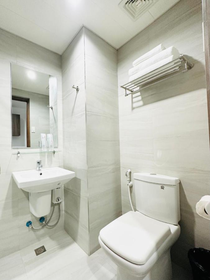 Mangrove Residences Mactan Punta Engano  Экстерьер фото
