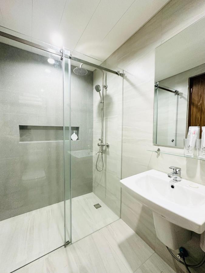 Mangrove Residences Mactan Punta Engano  Экстерьер фото