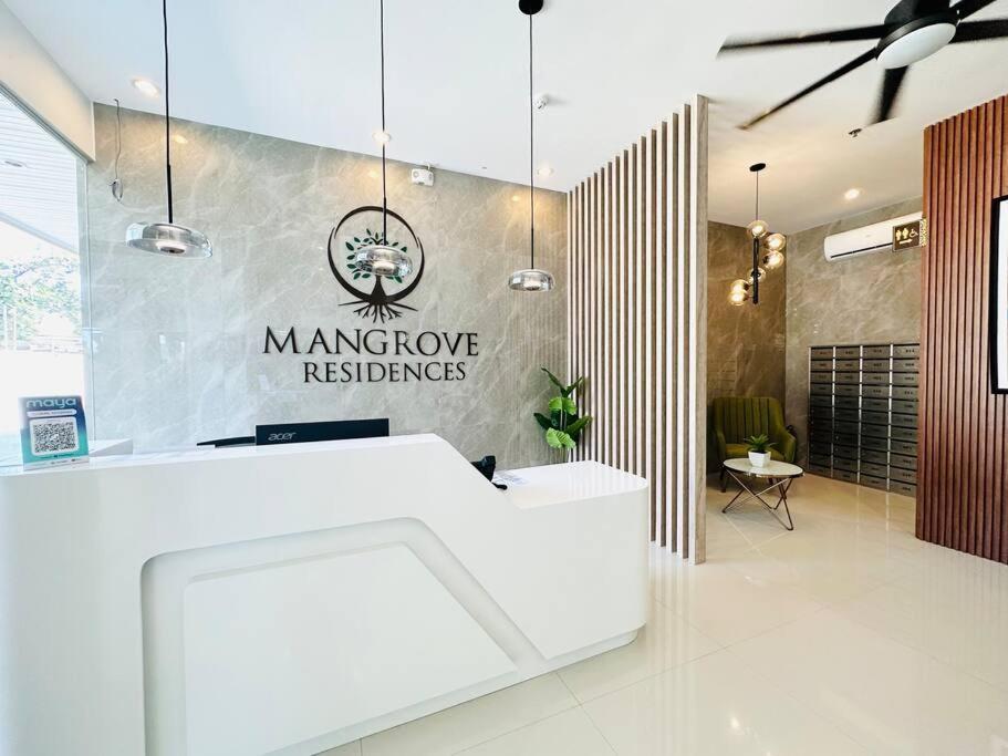 Mangrove Residences Mactan Punta Engano  Экстерьер фото