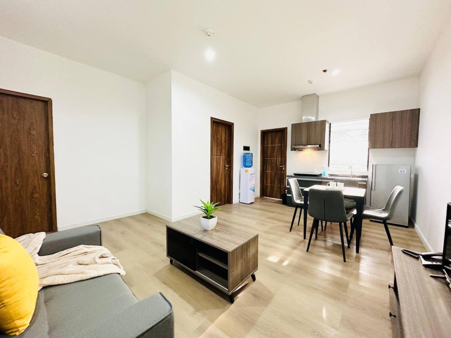 Mangrove Residences Mactan Punta Engano  Экстерьер фото