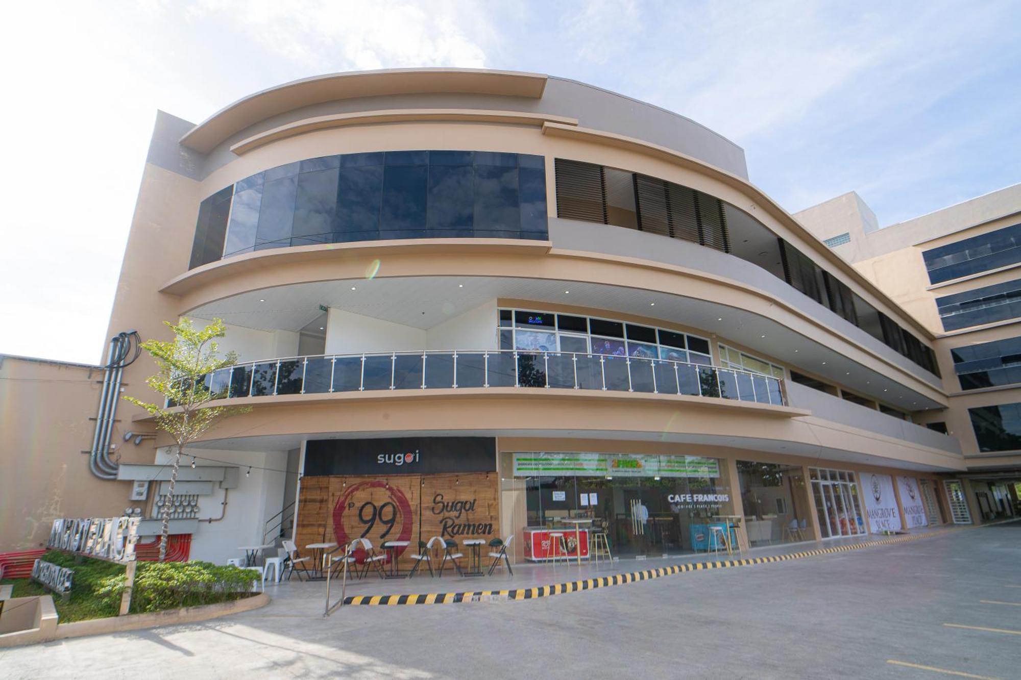 Mangrove Residences Mactan Punta Engano  Экстерьер фото